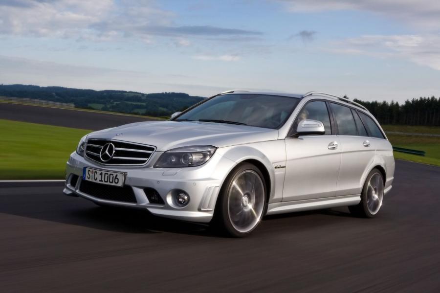  Mercedes-Benz C63 AMG Estate 2007 года  (фото 12 из 14)